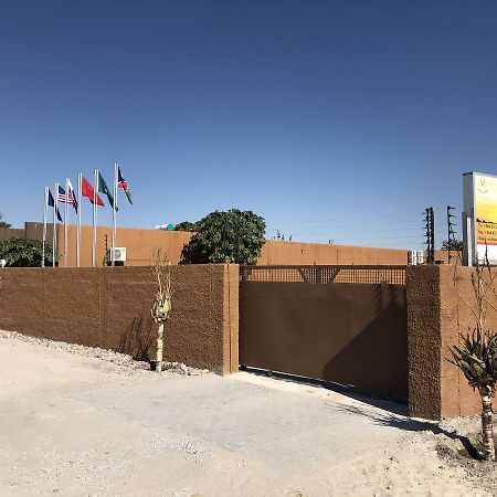 City Lodge Etosha Omuthiya 外观 照片