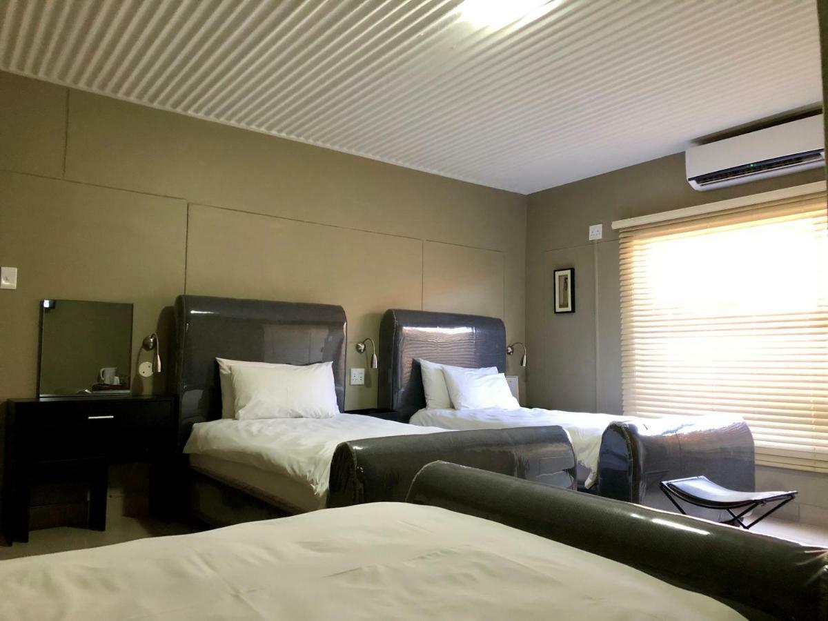 City Lodge Etosha Omuthiya 外观 照片