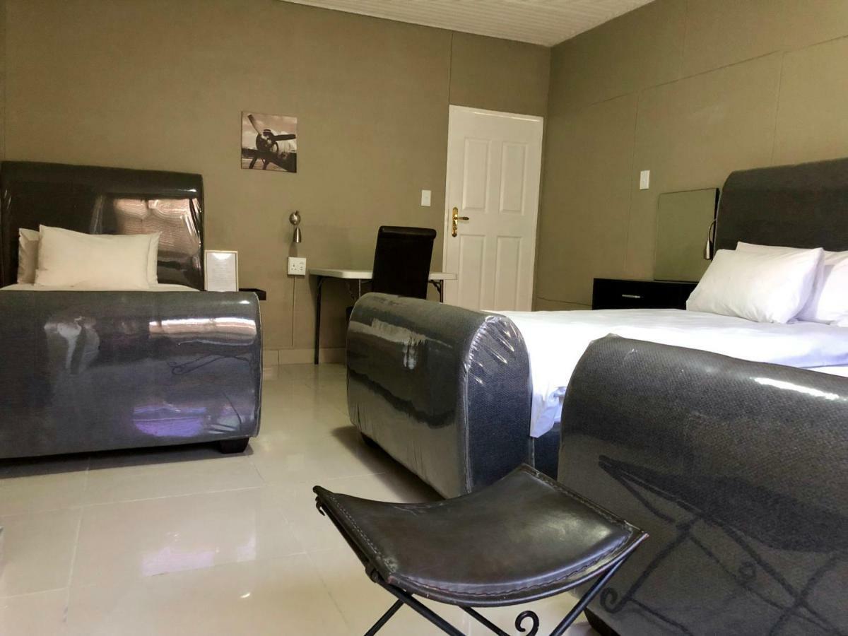 City Lodge Etosha Omuthiya 外观 照片