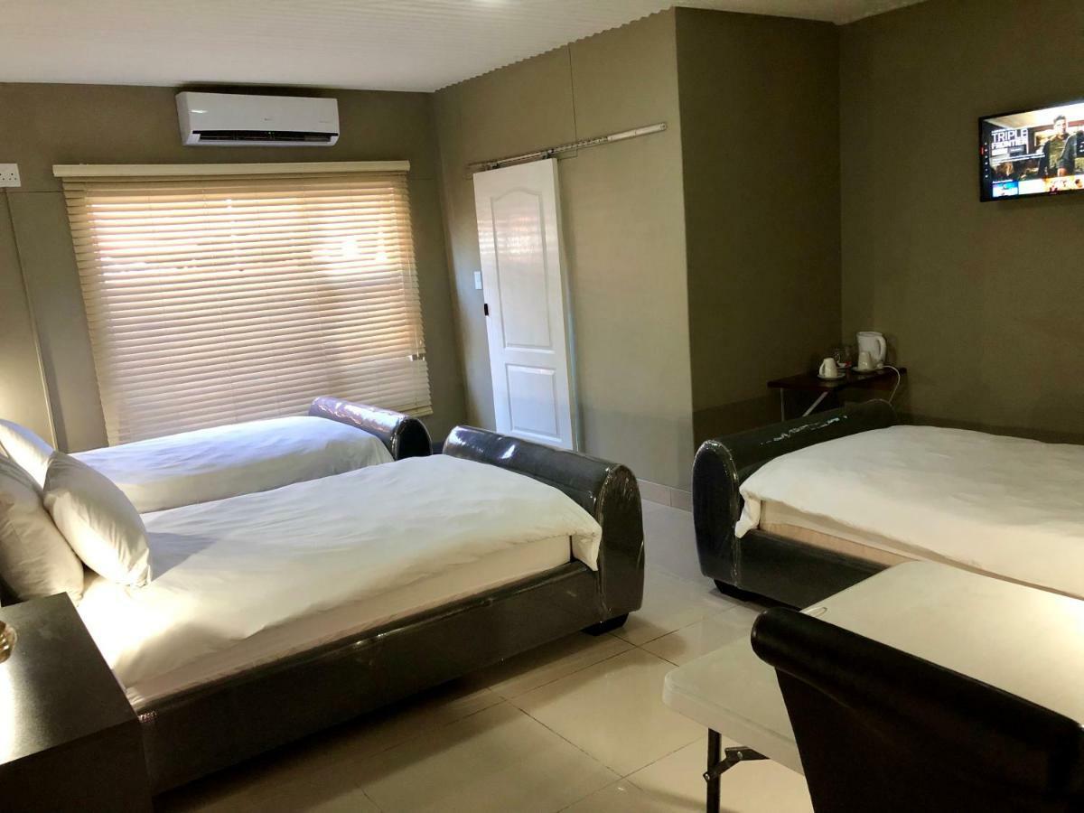City Lodge Etosha Omuthiya 外观 照片