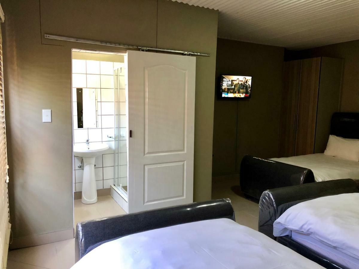 City Lodge Etosha Omuthiya 外观 照片